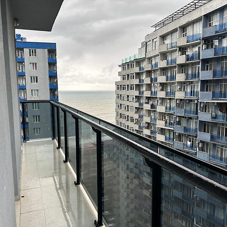 Horizon Batumi Aparthotel ภายนอก รูปภาพ